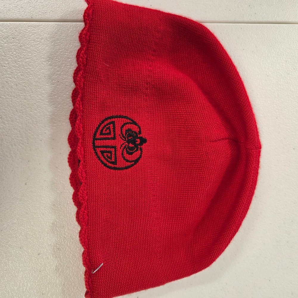 Obermeyer Signature 1947 Red Wool Blend Fleece Lined Scalloped Beanie Hat OSFM